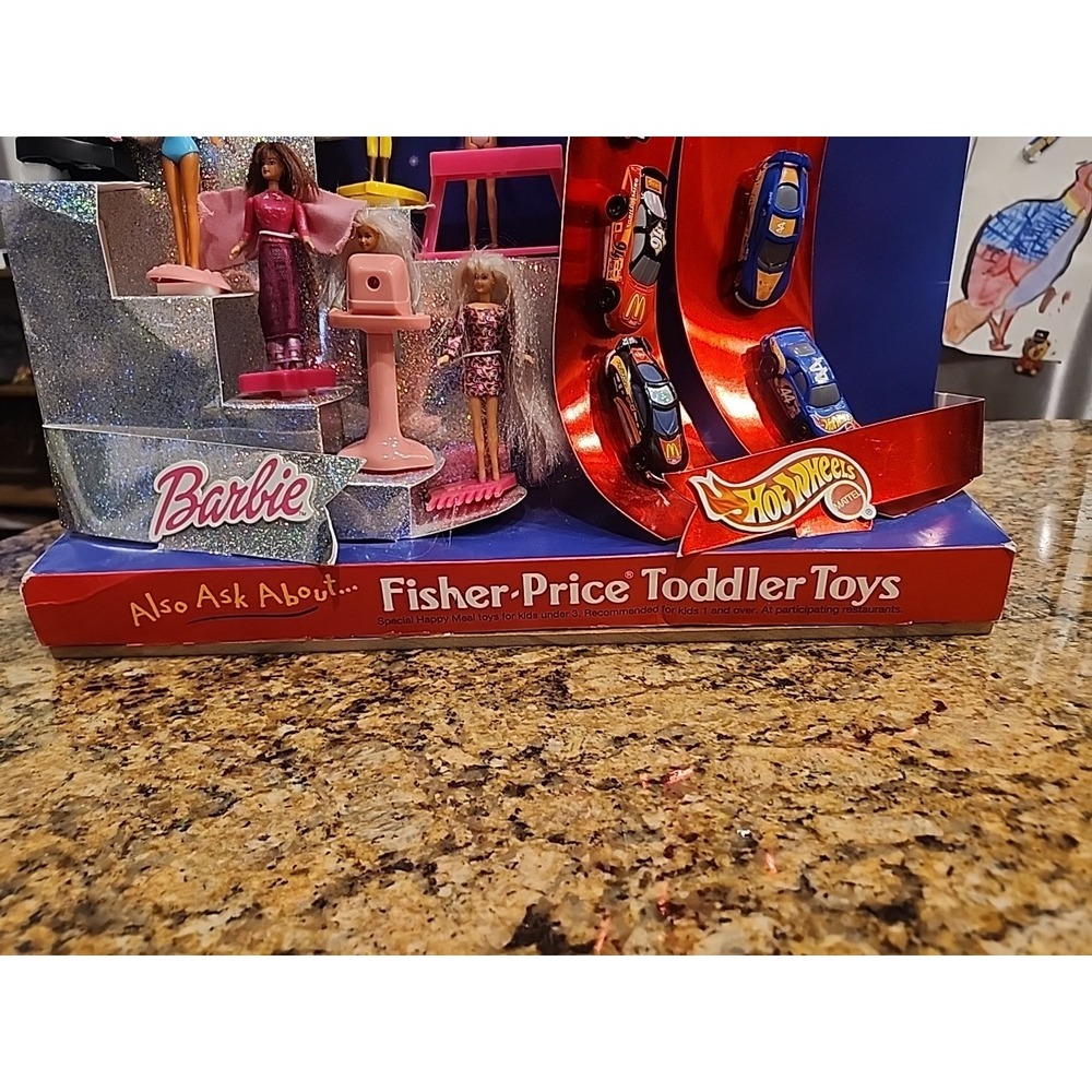Hotwheels McDonalds Happy Meal Toy Display Once In A Life Time Barbie Mattel - Picture 4 of 6